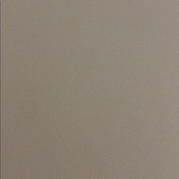 Meet your Posher, Nikita - Picture 1 of 1